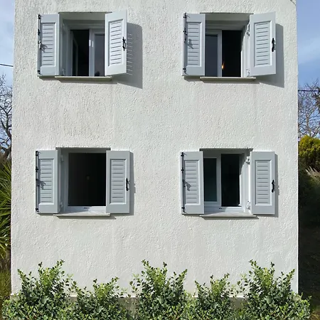 Calma مدينة سكياثوس